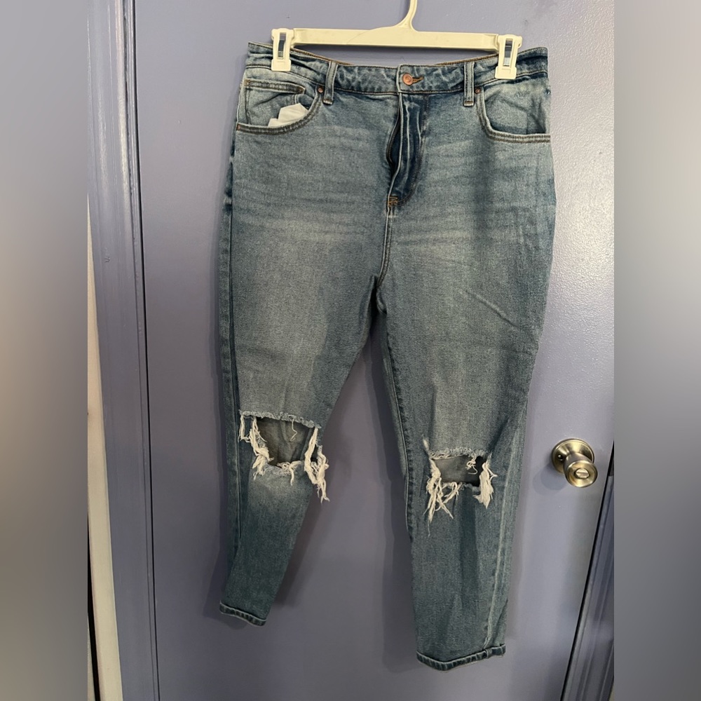 Size 17 No Boundaries mom jeans